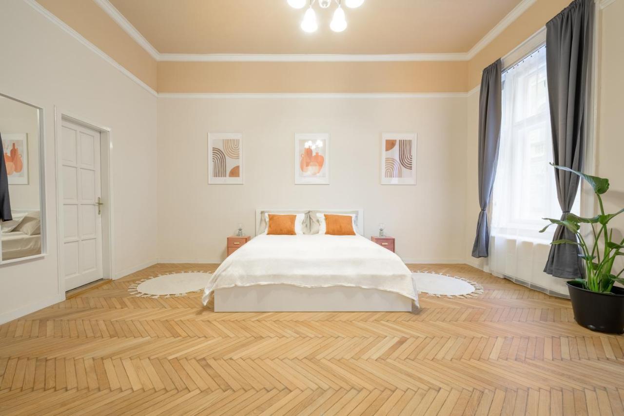 Apartament Seasons La Famiglia