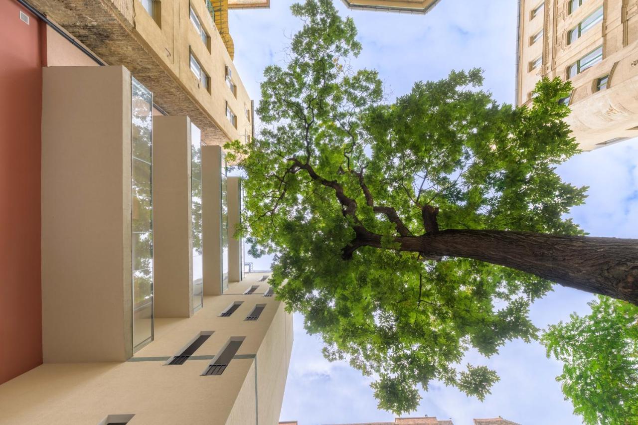 Seasons La Famiglia Apartament